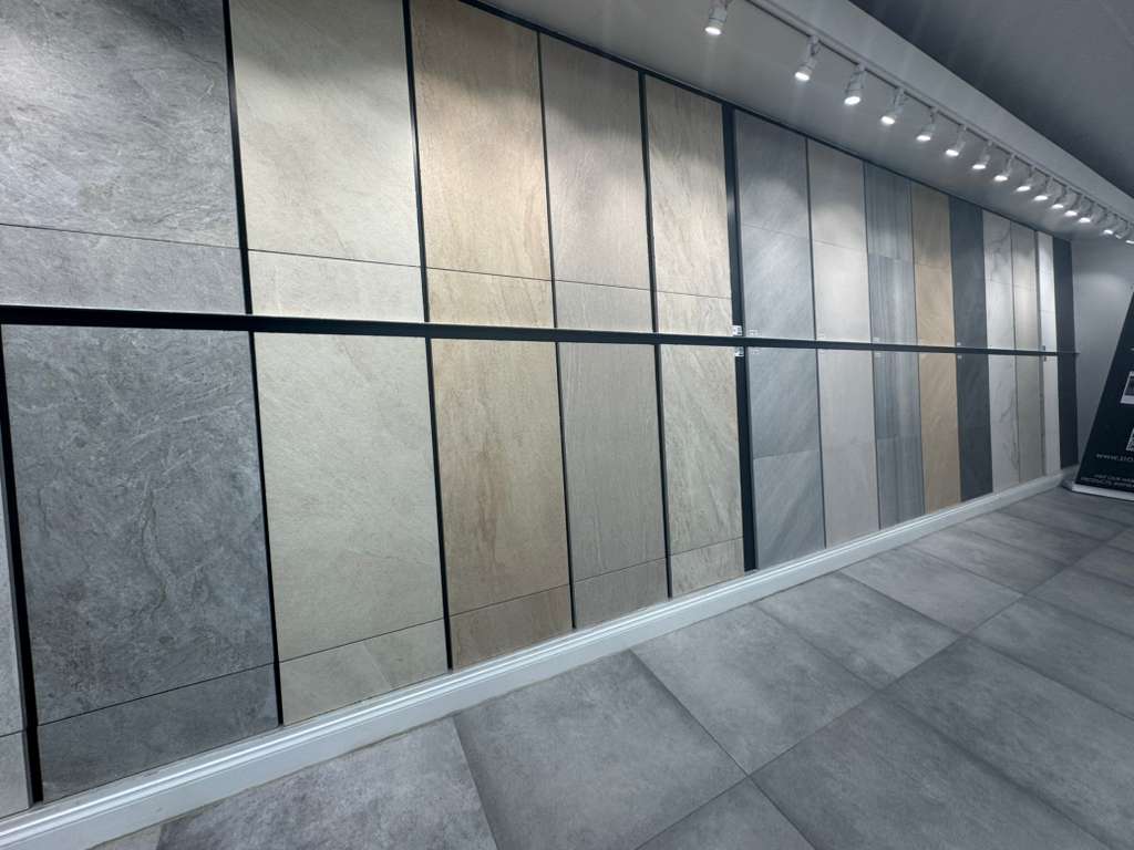 Porcelain pavers for hardscaping